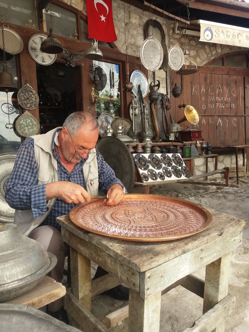 Bucak'ın Tarihi ve Kültürel Mirası Bucak'ın Tarihi ve Kültürel Mirası